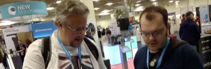 Macworld – Live Show Walk – Professional Photobomber